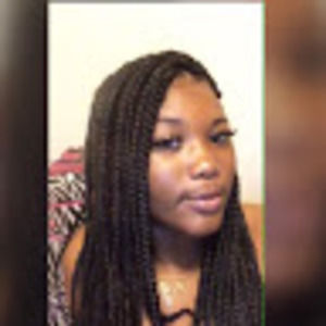 Meet your Posher, Arielle